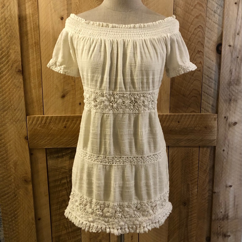 American Eagle Off Shoulder Dress Size Small